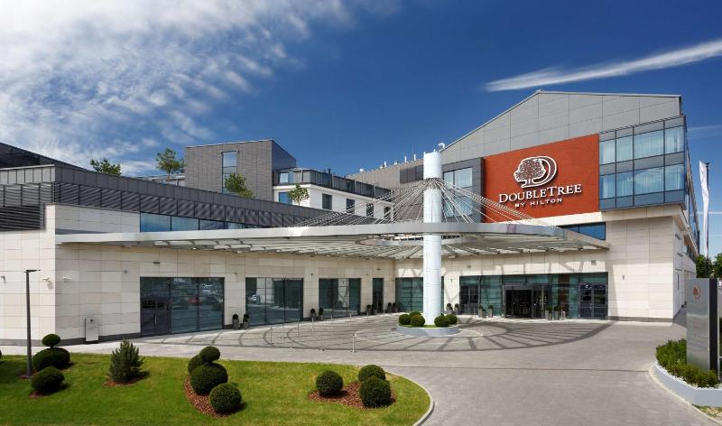 DoubleTree by Hilton Hotel & Conference Centre Warsaw 4 — отель в Варшаве, Польша