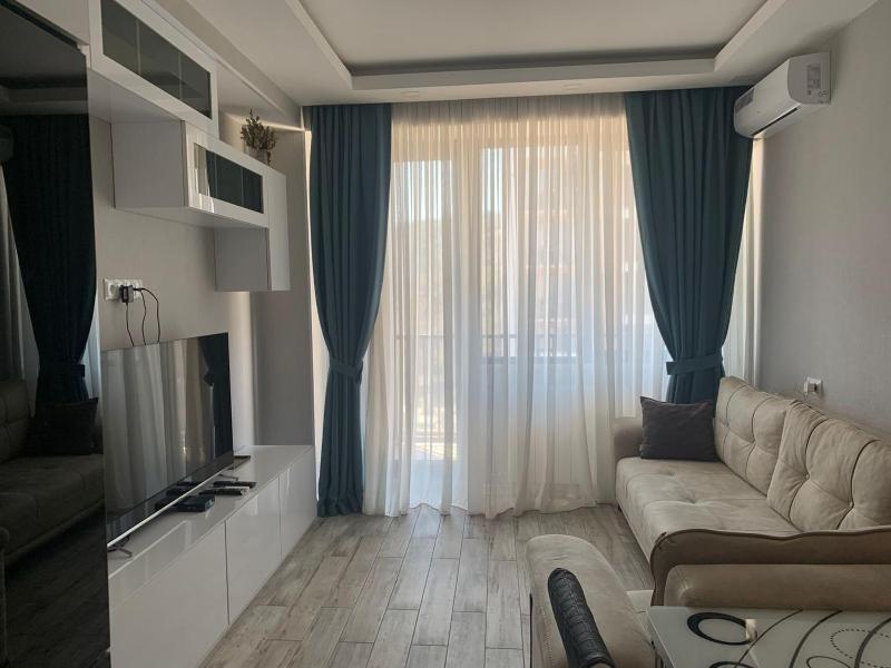 Beautiful and modern apartment — отель в Тбилиси, Грузия