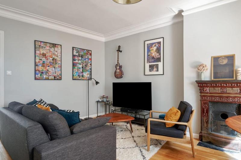 One-bedroom near Trocadero in Paris 16th - Welkeys — отель с удобствами в Париже