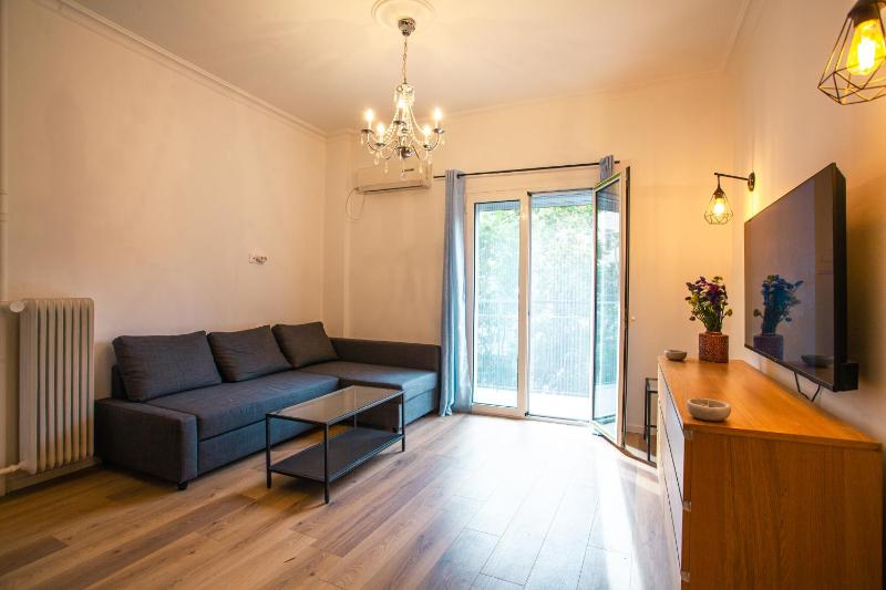 Amazing new apartment in Koukaki, Athens. — отель в Афины, Греция