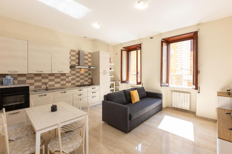 Vatican Museum by Rental in Rome — отель в Риме, Италия