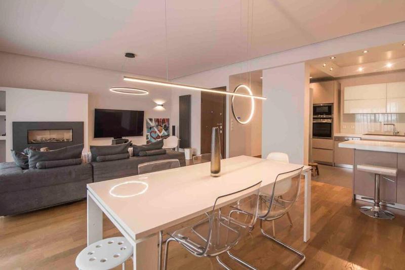 Цены на Luxury Living Apartment в Афины