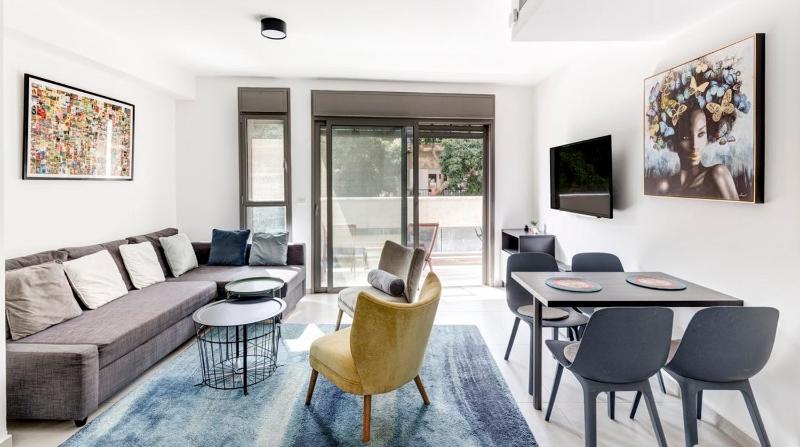 Beautiful 2BDR close to Bialik Place by HolyGuest — отзывы гостей и цены