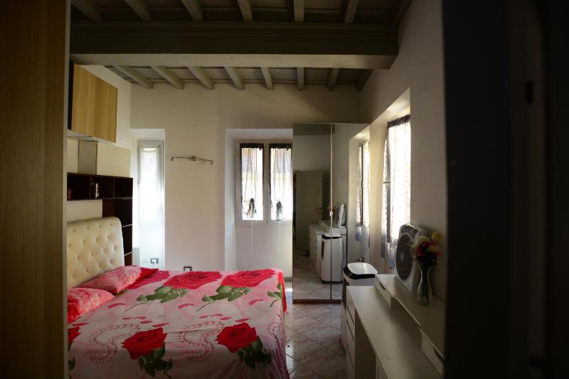Vicky apartment — забронировать отель в Флоренции