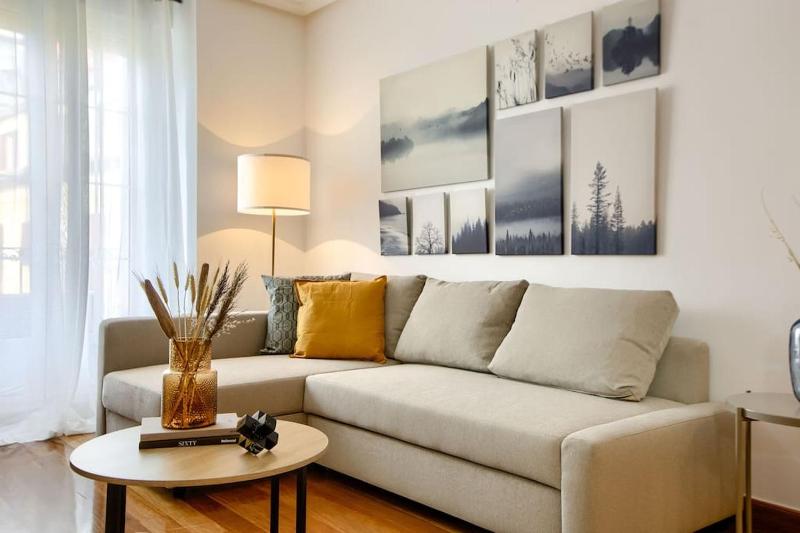 Great flat in the center of Madrid-COMEND-3-I — отель в Мадриде, Испания