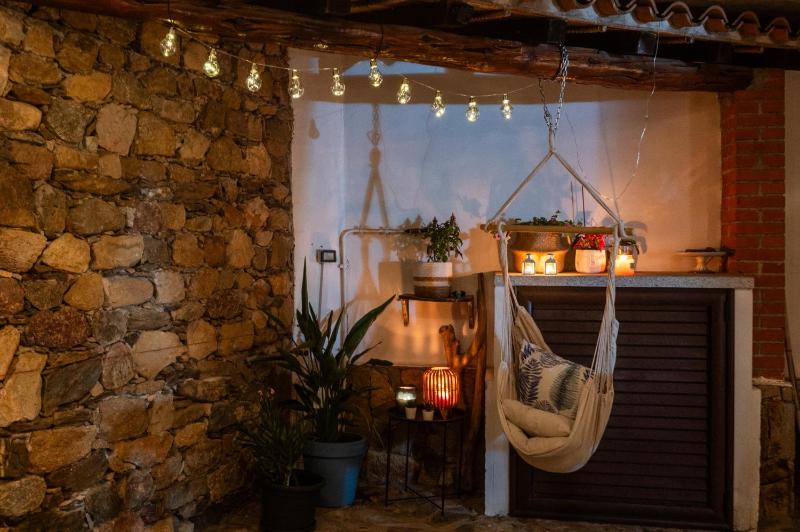 Chili House a Siniscola - Incantevole Casa con Giardino