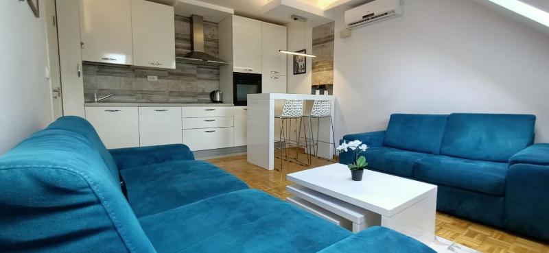 Цены на Fellini Apartment в Белграде