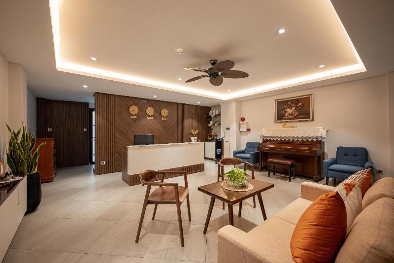 Cozrum Homes - Kena House — отель с удобствами в Хошимине