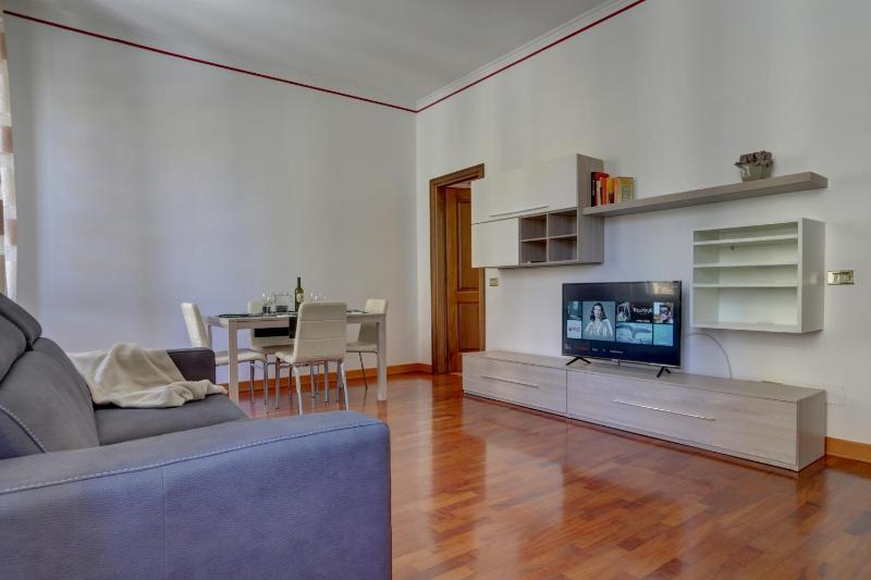Colosseo Apt Mecenate 77 - Home and More — комфортный отель в Риме