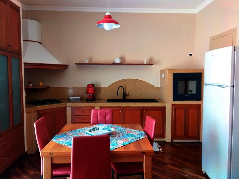 Цены на I GIRASOLI Short Rent в Палермо