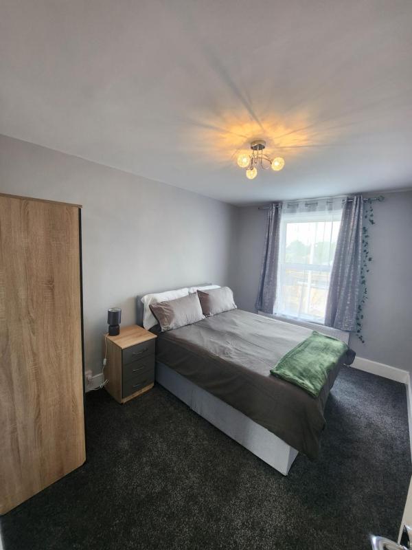 Comfy 1 Bedroom Flat — комфортный отель в Лондоне