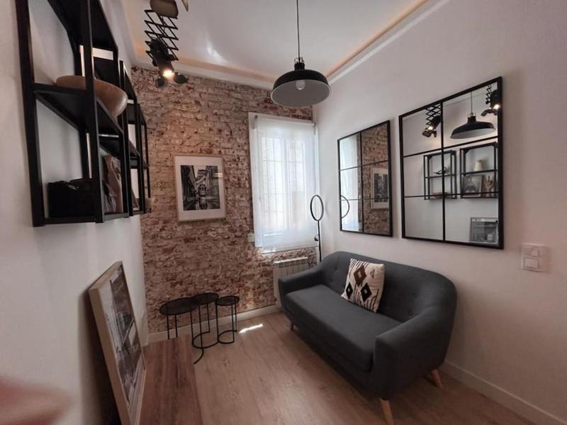 Cosy family flat Tetuan - Estrecho 3 People BM225 — комфортный отель в Мадриде