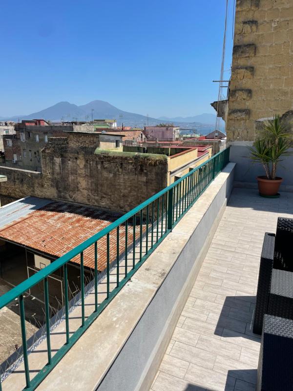 Greta's House - Napoli Centro — отель с удобным расположением в Неаполе