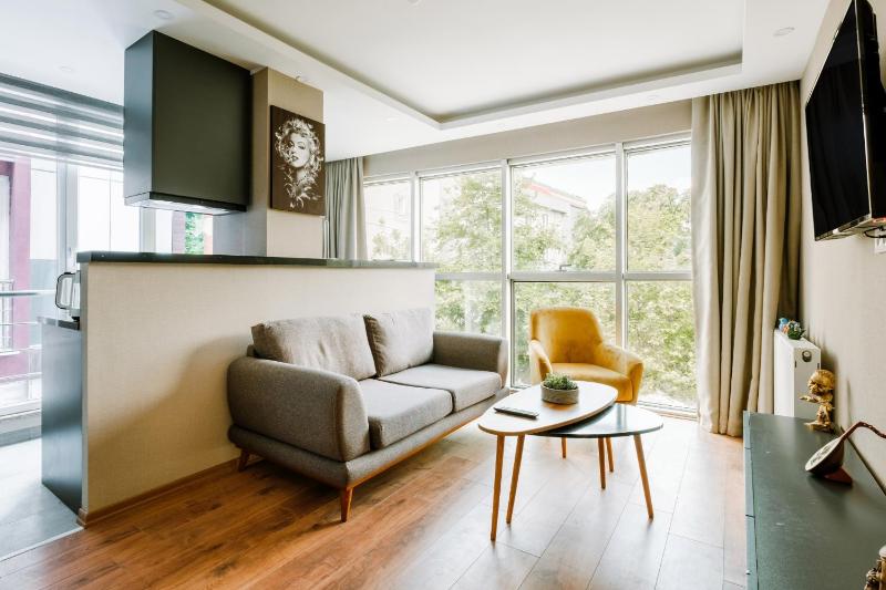 Chic Modern Flat Near Torium Mall in Beylikduzu — отзывы гостей и цены