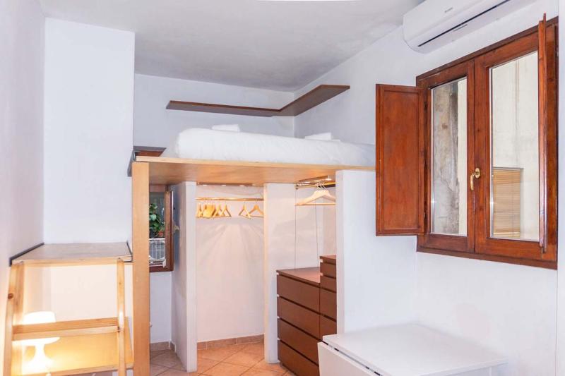 Monti Studio Apartment — отзывы гостей и цены
