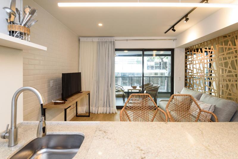 Studio a 170m da Praia de Ipanema | FA 49/201 — забронировать отель в Рио