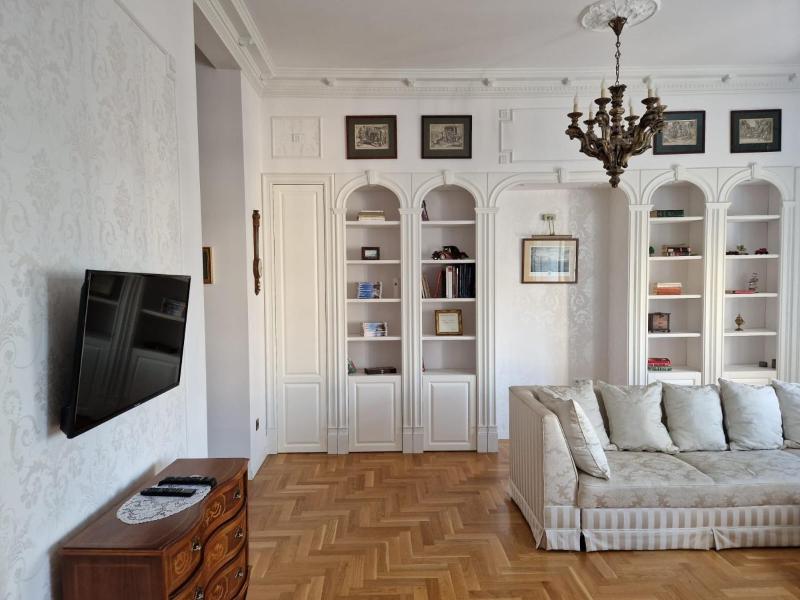 Luxury Living Kopernik — отель в Варшаве, Польша
