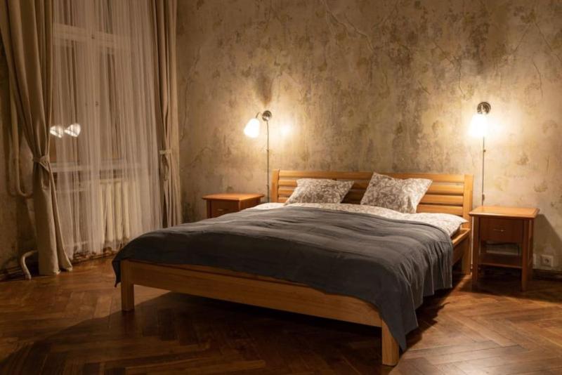 Horse House Apartment — забронировать отель в риге