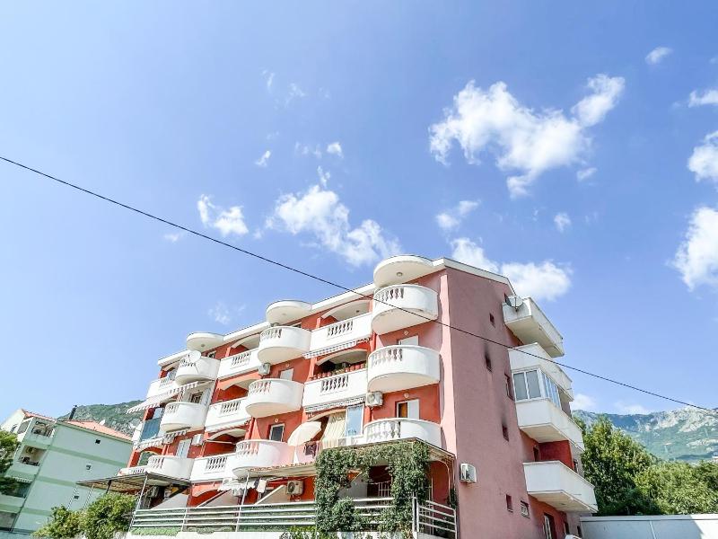 Anita Apartments Budva — отель в Будва, Черногория