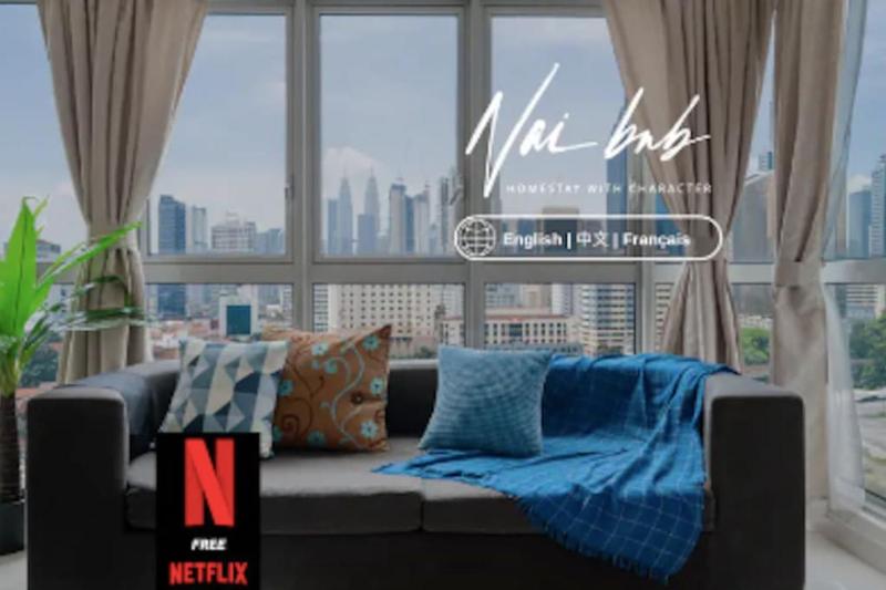 Modern Paint Art 2BR Family Suite with KLCC View — комфортный отель в Куала-Лумпуре