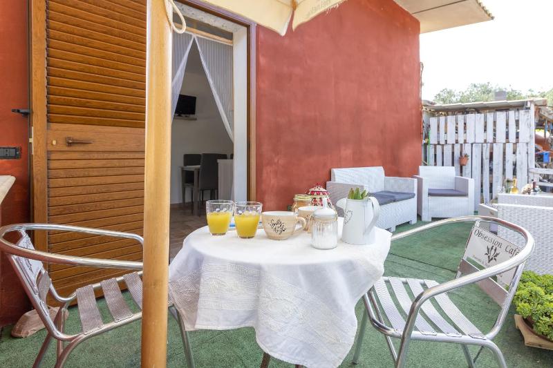 Casa Salottino a Sorso - Incantevole casa con patio