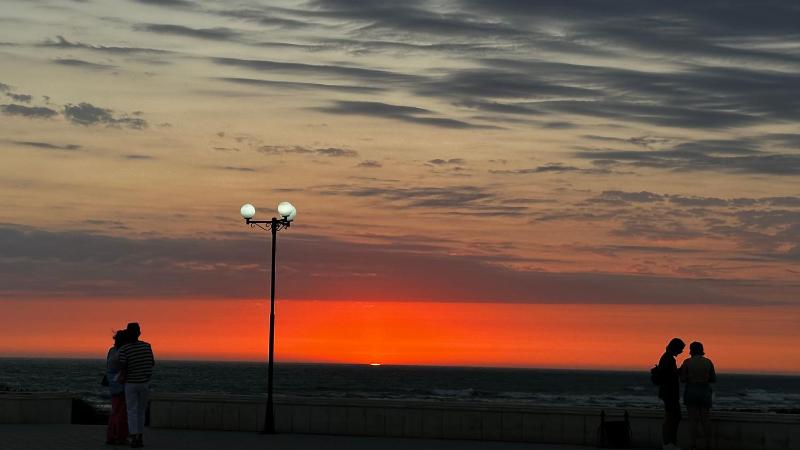 Aktau Reviera 2 kom appartament — отель в Актау, Казахстан
