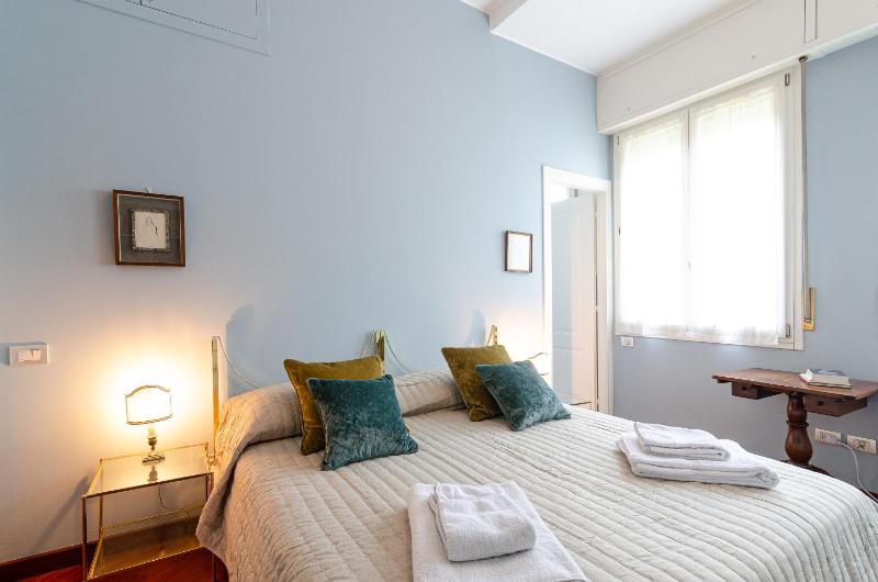 LUX CONTEMPORARY FLAT - PORTA ROMANA — отель в Милане, Италия