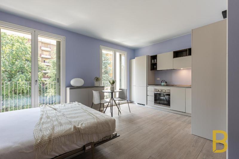 BePlace Apartments in Scalo Romana — отель в Милане, Италия