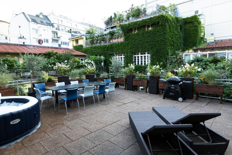 Цены на Dream apartment, terrace, parking available в вене