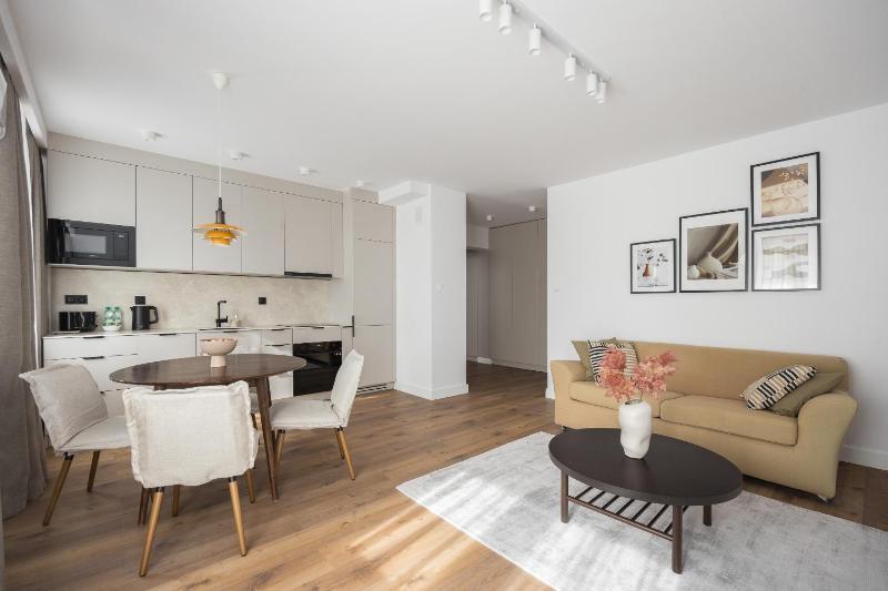 Цены на Metro Kabaty Elegant Apartment в Варшаве