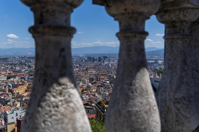 La Certosa - uno sguardo su Napoli — отель с удобствами в Неаполе