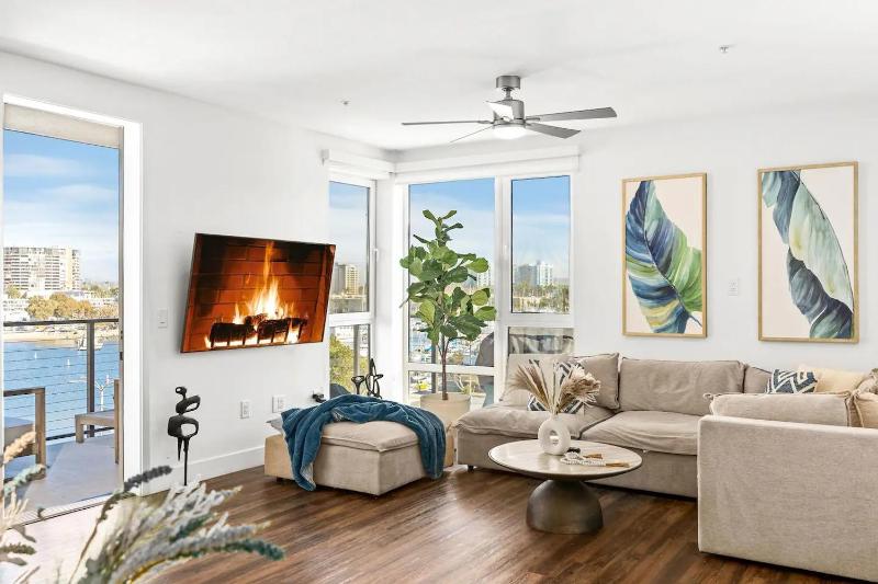 Blue Water Views by Venice Beach TOP Resort Pool — отзывы гостей и цены