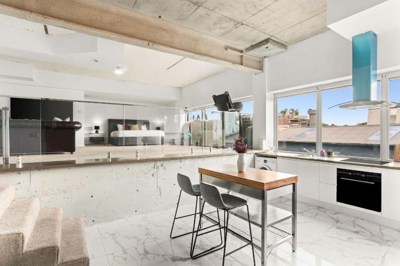 Inner West Delight l Studio by St Peters Station — отзывы гостей и цены