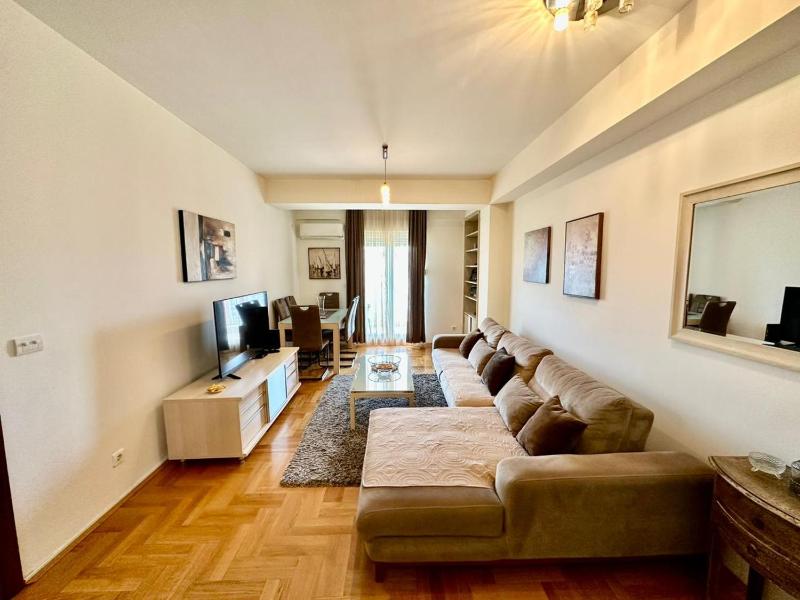 Two bedroom City mall apartment — комфортный отель в Подгорице
