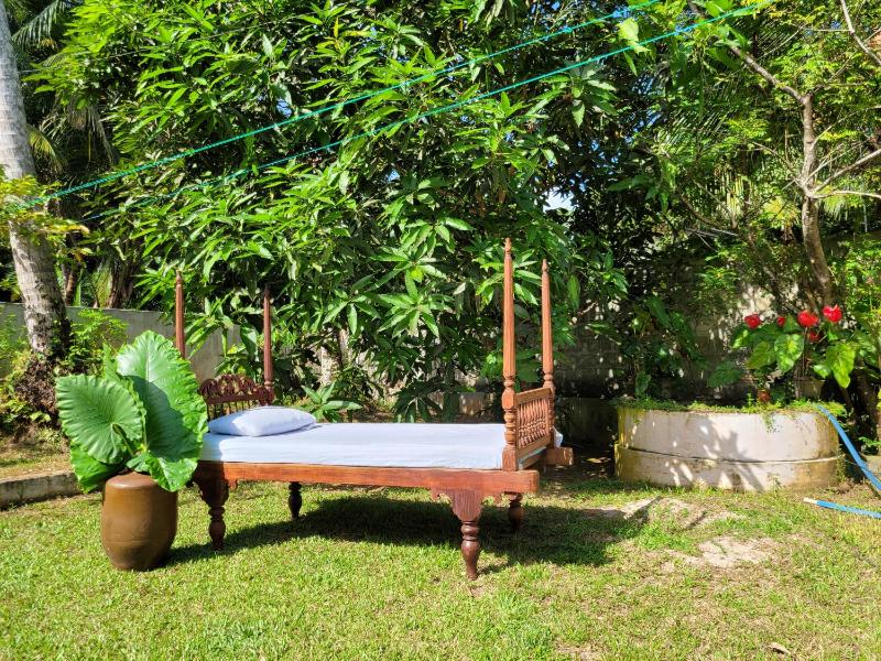 Indra Sisila Villa Bentota — отель с удобствами в Бентота