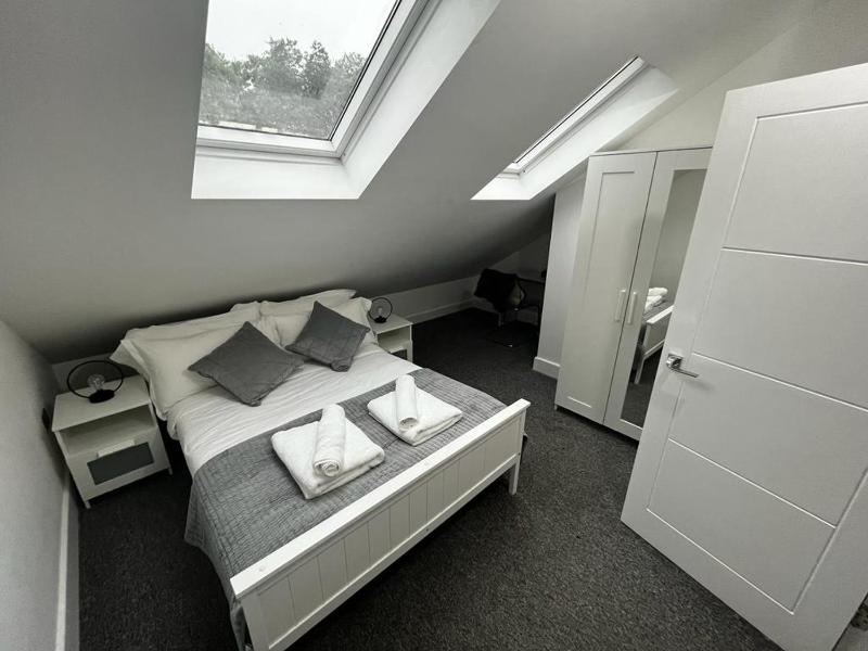2 bedroom flat — отель в Лондоне, Соединенное Королевство
