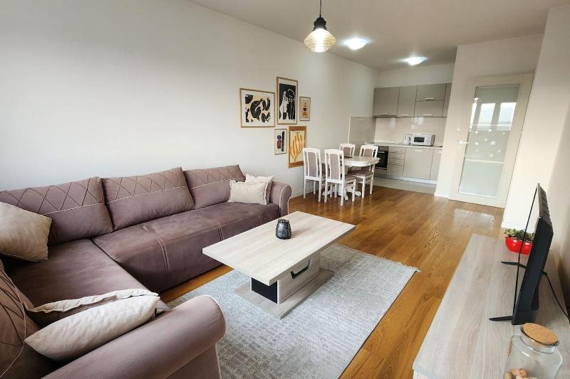 JG Apartment Central Point — отель в Подгорице, Черногория