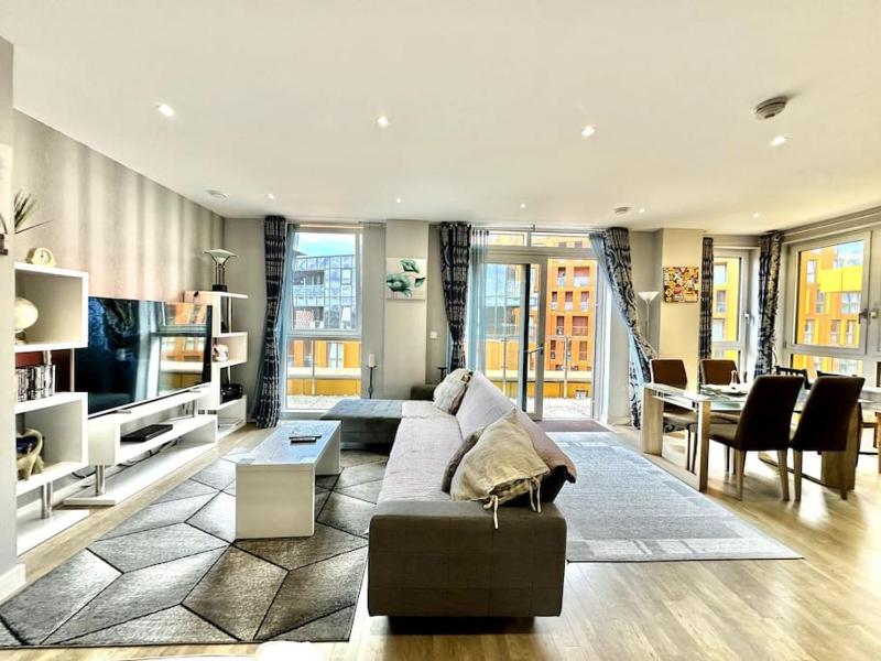 3BD Penthouse With Patio, Greenwich — отель с удобствами в Лондоне