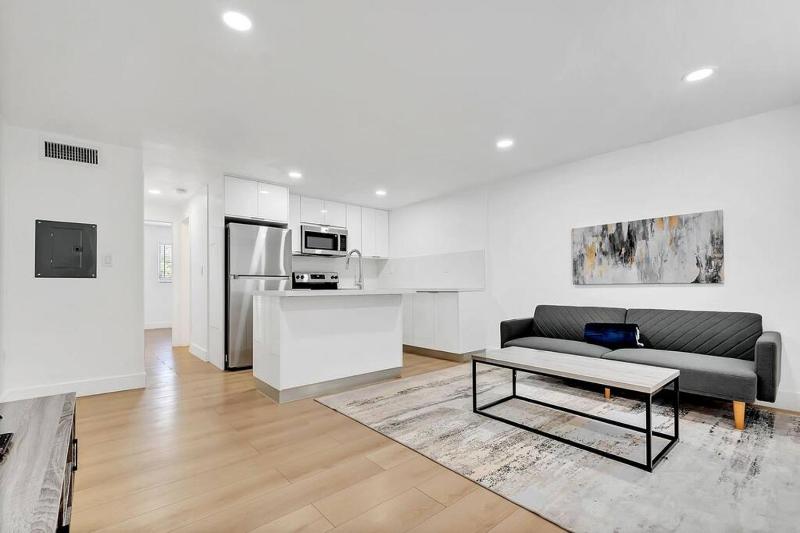 BRAND NEW SOHO STYLE Apartment! #9 — отзывы гостей и цены