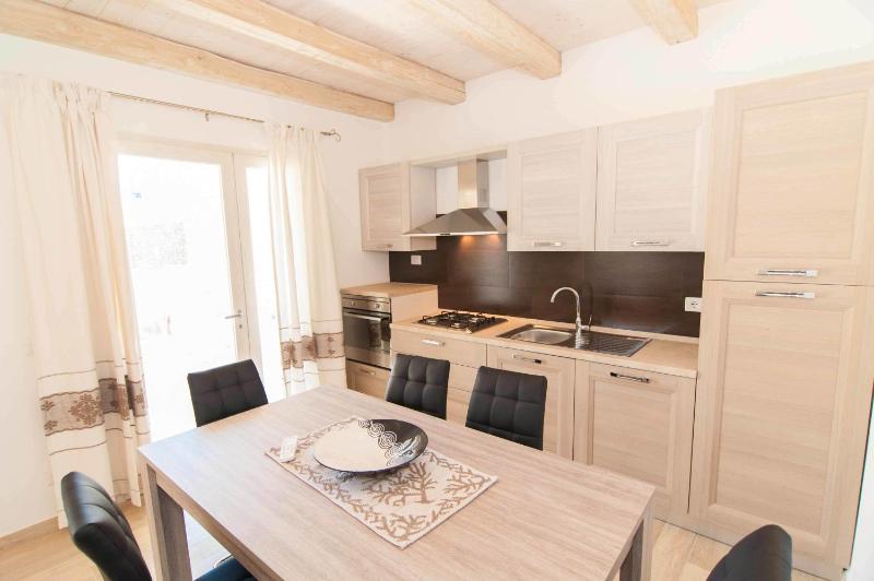 Villa Sant'anna a Budoni - Deliziosa Villa con Terrazza