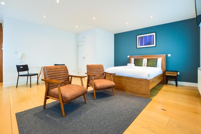 The Warehouse at West Hampstead by Concept Apartments — комфортный отель в Лондоне
