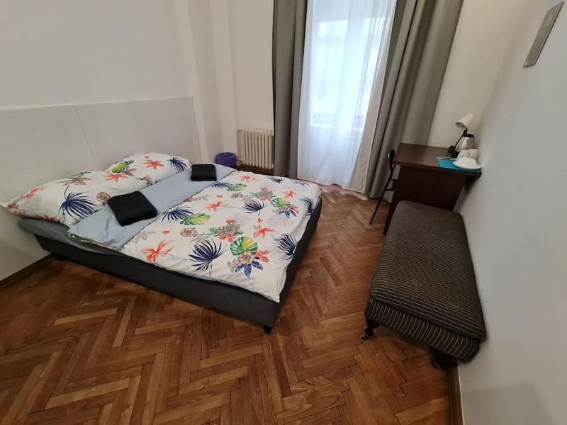 Fantastic Apartments - OK11 Room - B — отель в Варшаве, Польша
