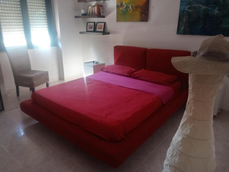 Casa Vacanze Olmedo - Spazioso Appartamento Centrale