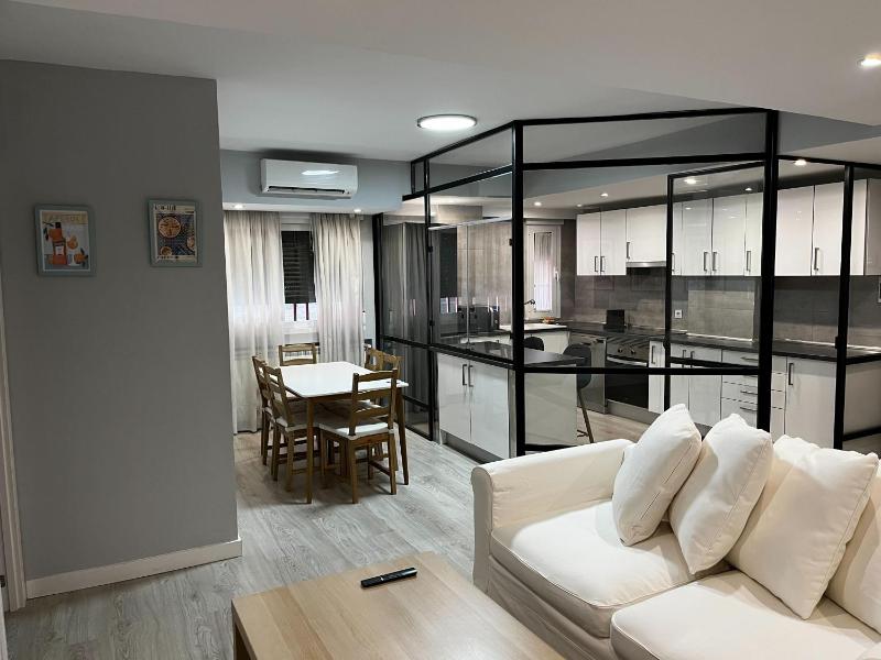 Exyca Barrio Salamanca — комфортный отель в Мадриде