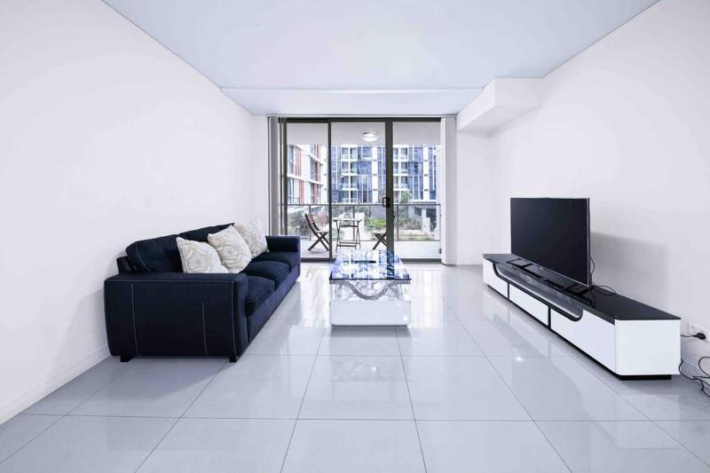 Nearby Airport 3bedrooms Apt & Free parking — отзывы гостей и цены