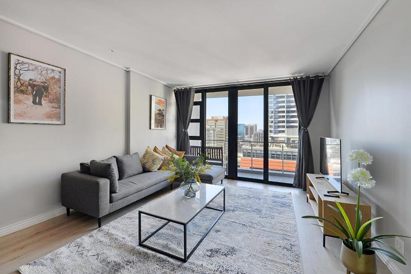 Maryam - Designer apartment, stunning views — отель в Кейптауне, Южноафриканская Республика