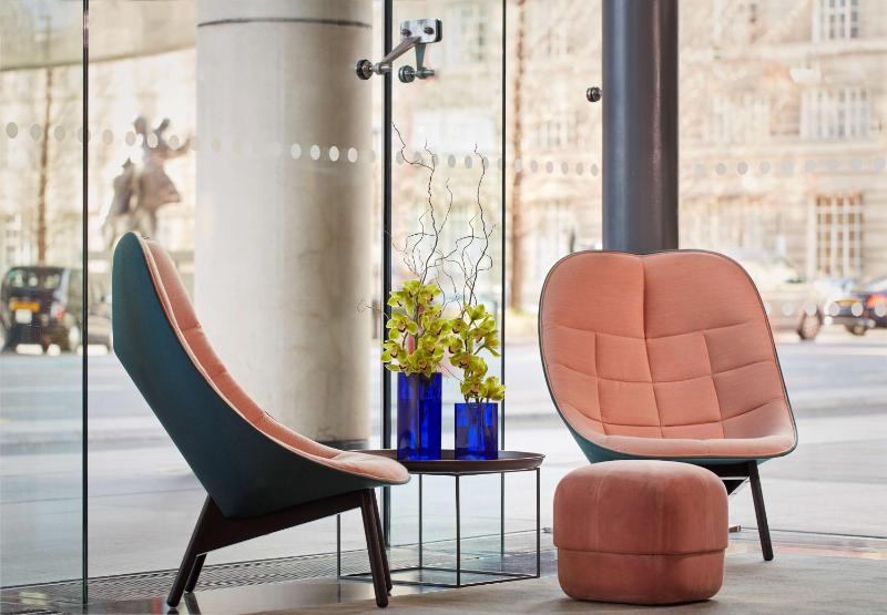Park Plaza County Hall London — забронировать отель в Лондоне