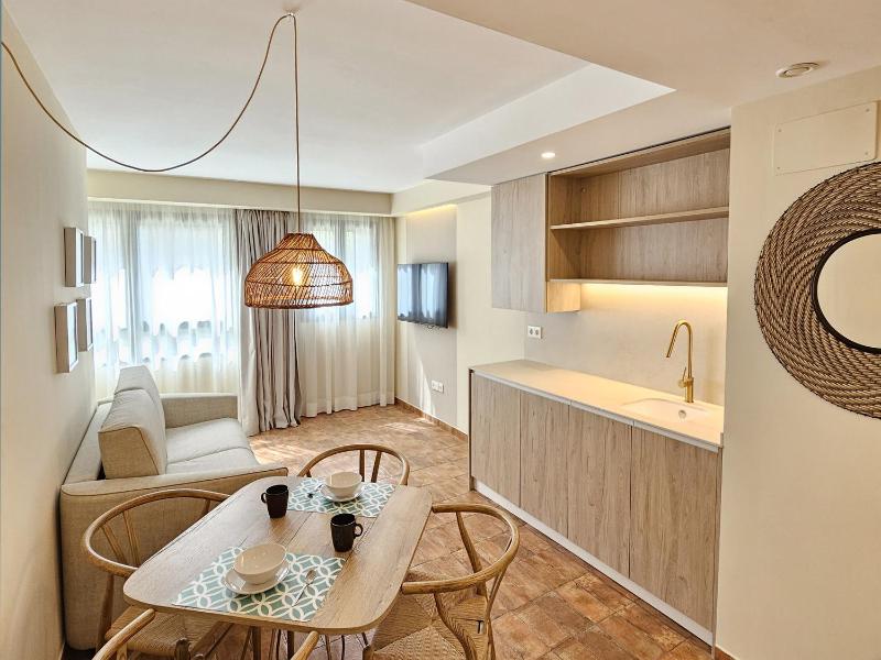 Apartamentos Las Ciencias N — отзывы гостей и цены