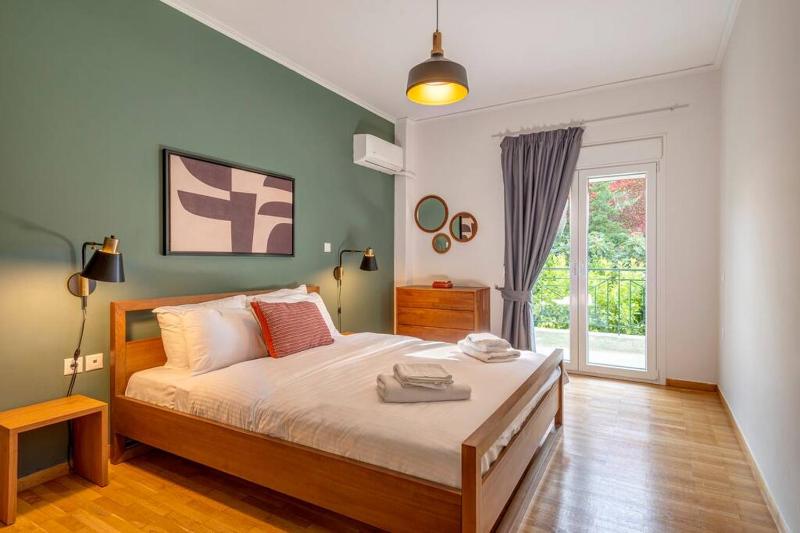 Boutique10 Luxury Apartment — комфортный отель в Афины