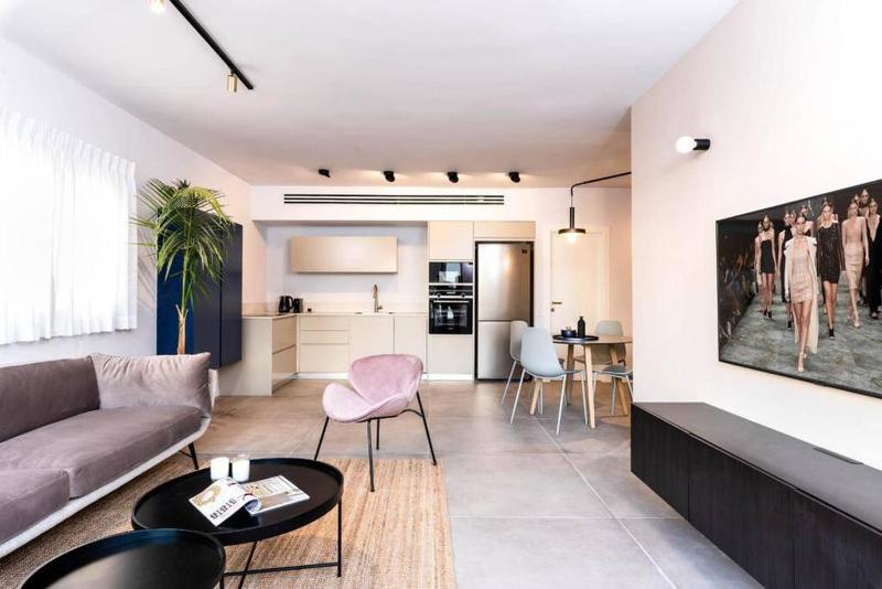 Magic 2BR/2Bath with Parking By Bograshov Beach — отель в Тель-Авиве, Израиль